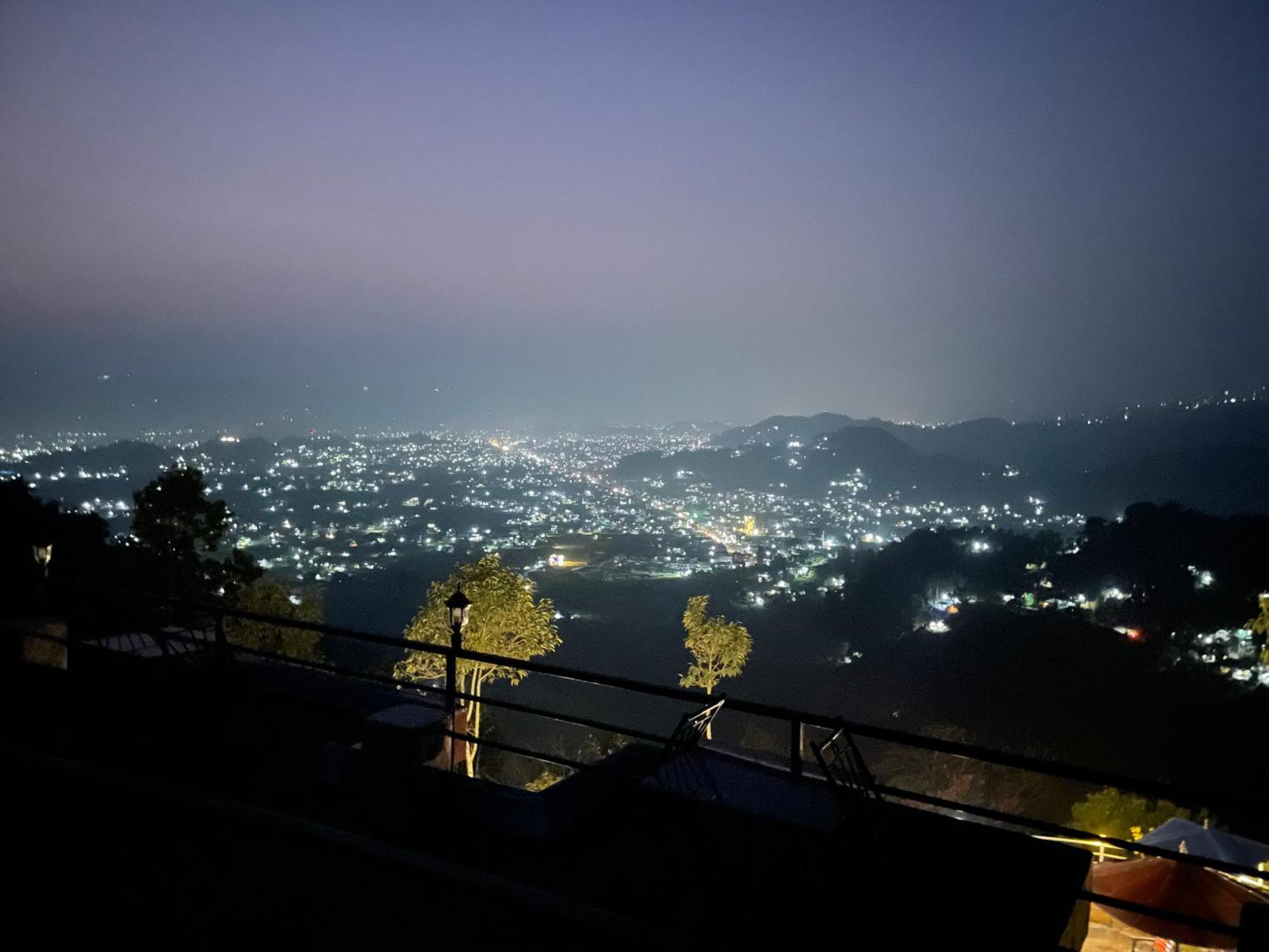Himalaya Serene View Guest House & Farm Stay Deorāli Exteriér fotografie